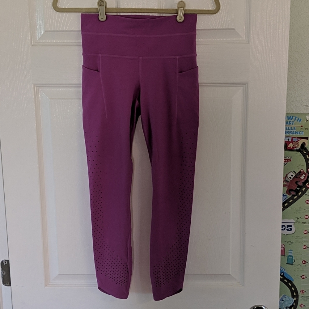 Athleta Chakra 7/8 leggings- xsmall